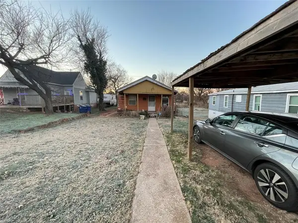 917 E Vilas Avenue, Guthrie, OK 73044