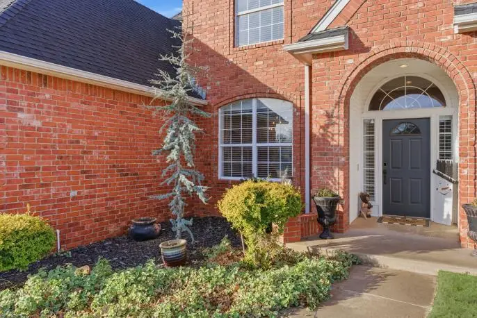 2432 Sunup Drive, Clinton, OK 73601 - Image #2