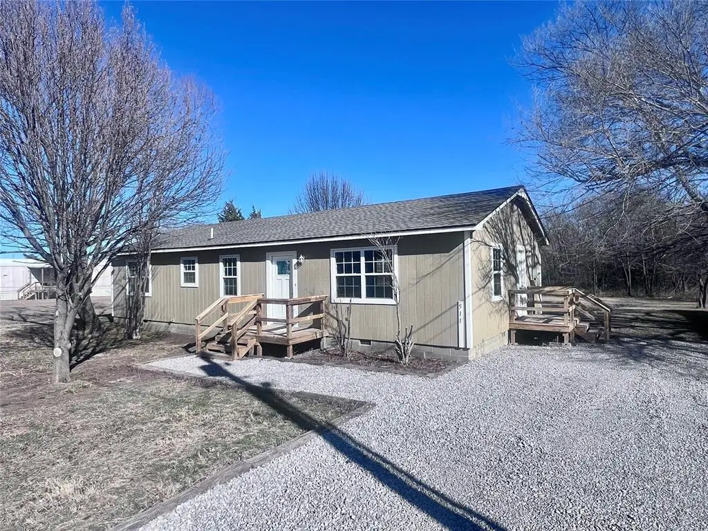 511 N Olive, Stratford, OK 74872 - Image #1