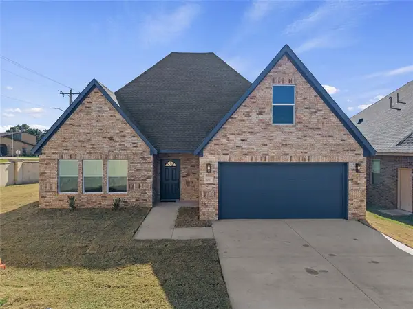 801 Venice Court, Kingfisher, OK 73750
