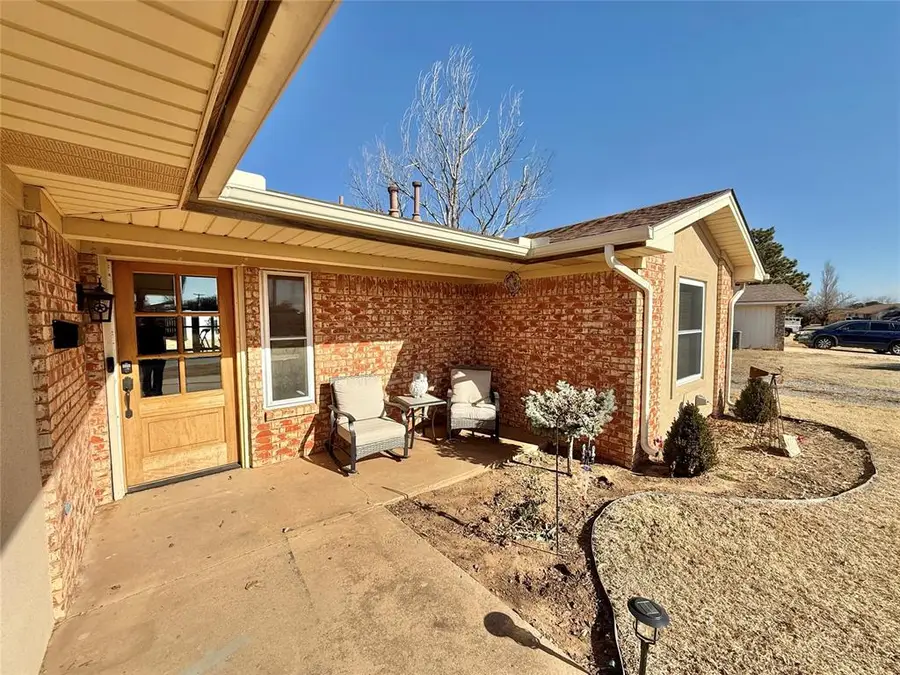 1531 Lincoln Street, Altus, OK 73521 - Image #2
