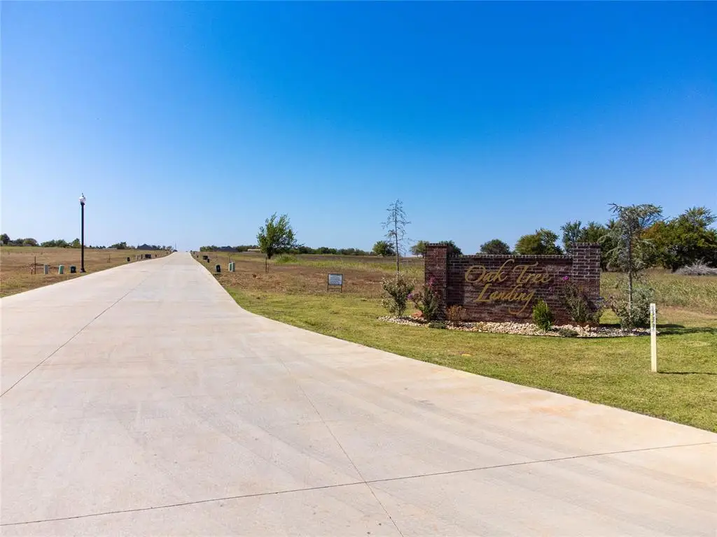 8890 Oak Tree Circle, Edmond, OK 73025 - Image #1