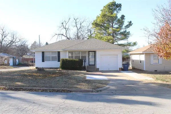 1328 S 12th Street, Chickasha, OK 73018