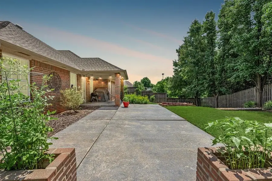1204 NW 190th Place, Edmond, OK 73012 - Image #3