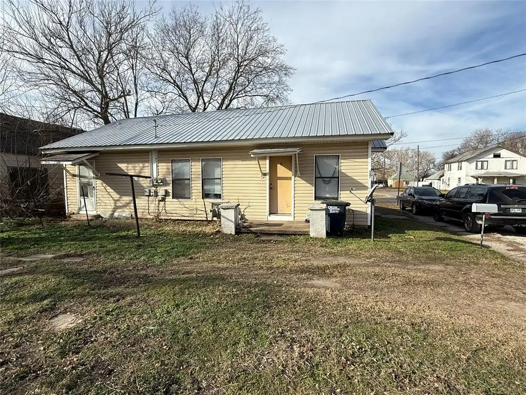 527 W 10th Street #527/529, Shawnee, OK 74801 - Image #1