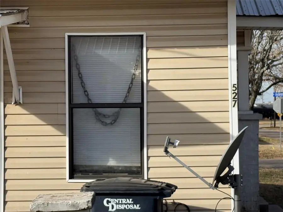 527 W 10th Street #527/529, Shawnee, OK 74801 - Image #2