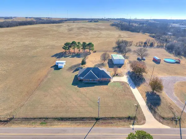 500 SE 24th Street, Newcastle, OK 73065