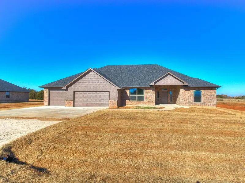 2501 Gallant Fox Terrace, Guthrie, OK 73044 - Image #1