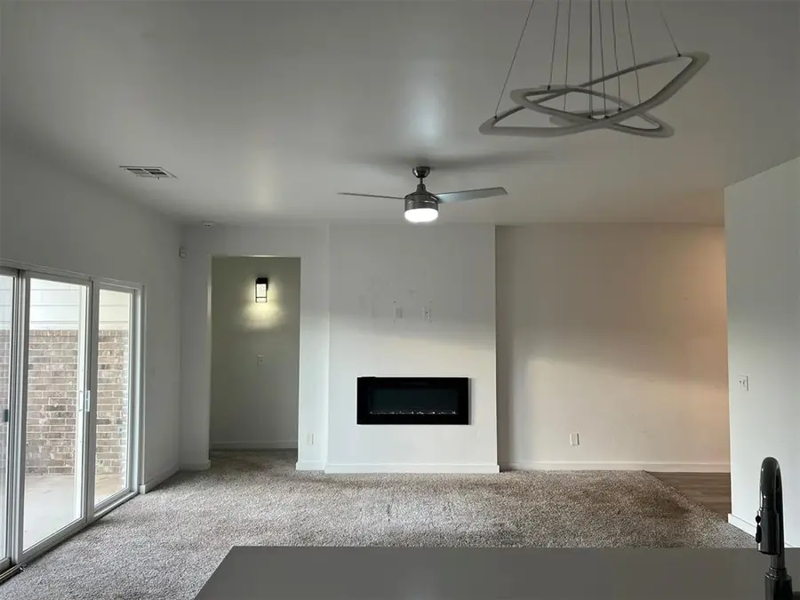 1801 Sara Vista Drive, Yukon, OK 73099 - Image #3