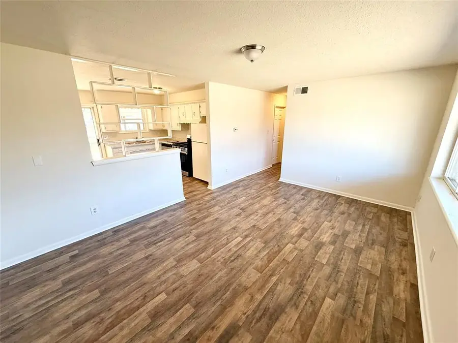 2304 Krowse Drive, Oklahoma City, OK 73115 - Image #2