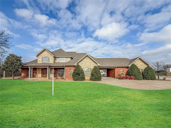 1419 W Royal Oaks Road, Pauls Valley, OK 73075