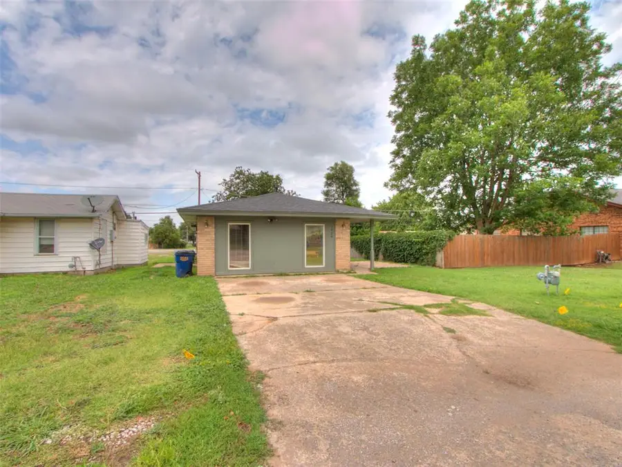 1426 W Watts Street, El Reno, OK 73036 - #2
