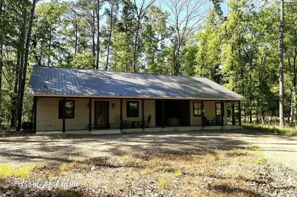 670 Pine Meadow Lane, Broken Bow, OK 74748