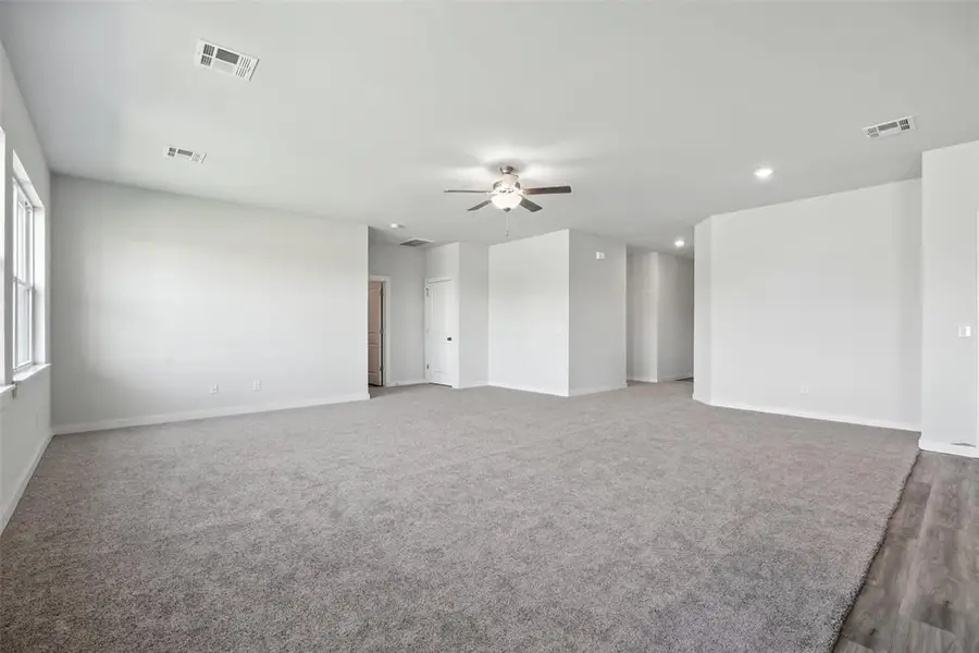 1020 Prairie Drive, Tuttle, OK 73089 - Image #2