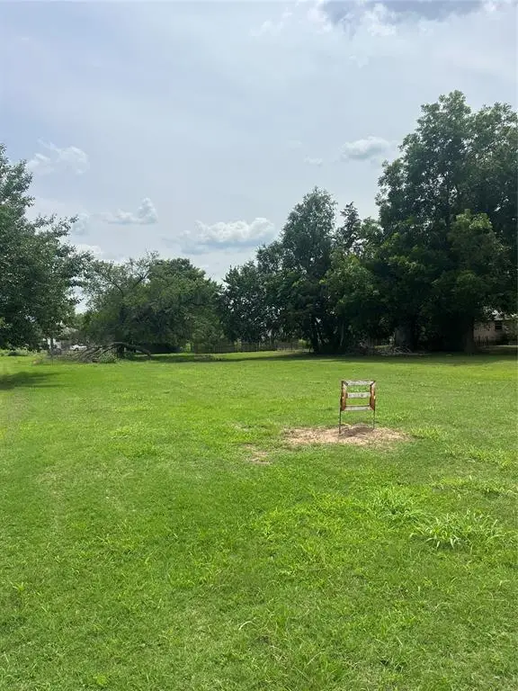 W Sanderson Street, Crescent, OK 73028 - #2