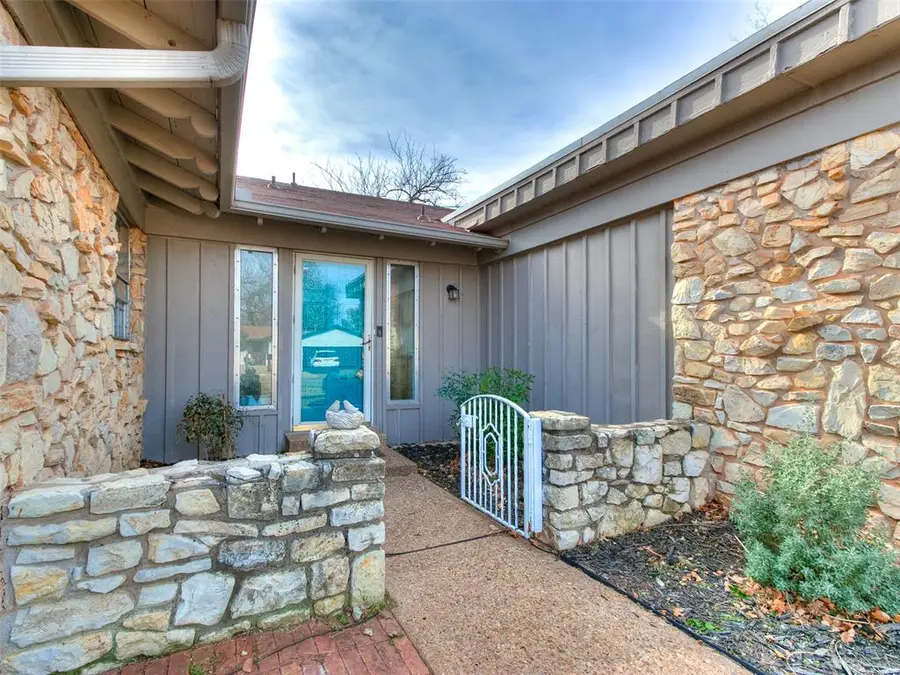 6012 NW 83rd Street, Oklahoma City, OK 73132 - Image #2