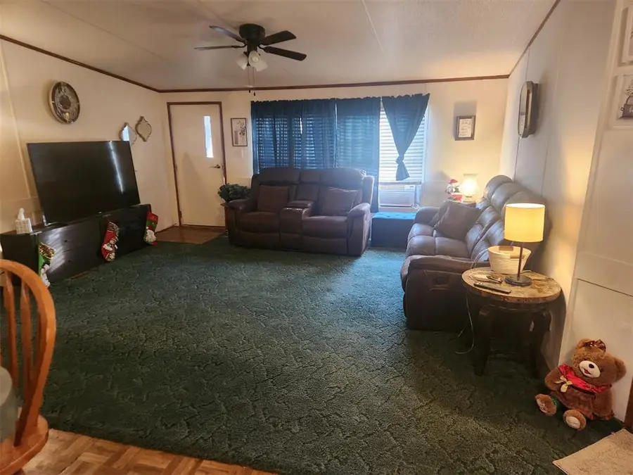 314 Pine Street, Wilson, OK 73463 - Image #2