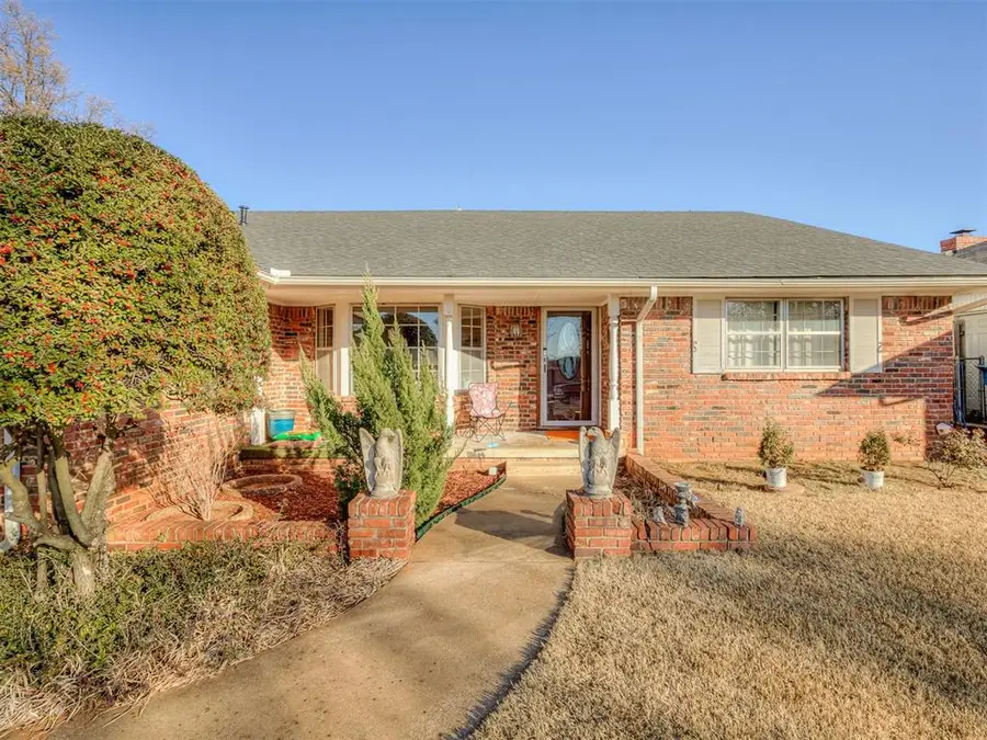 3652 Sunvalley Drive, Midwest City, OK 73110 - Image #2
