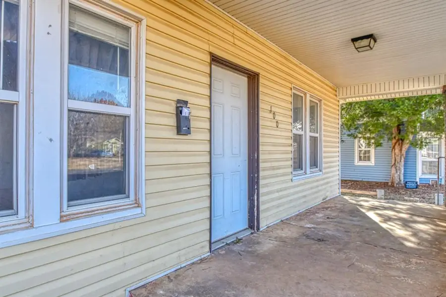 1005 S 17th Street, Chickasha, OK 73018 - Image #3