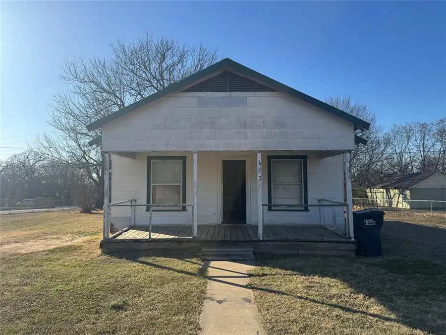 623 E Street, Seminole, OK 74868 - Image #2