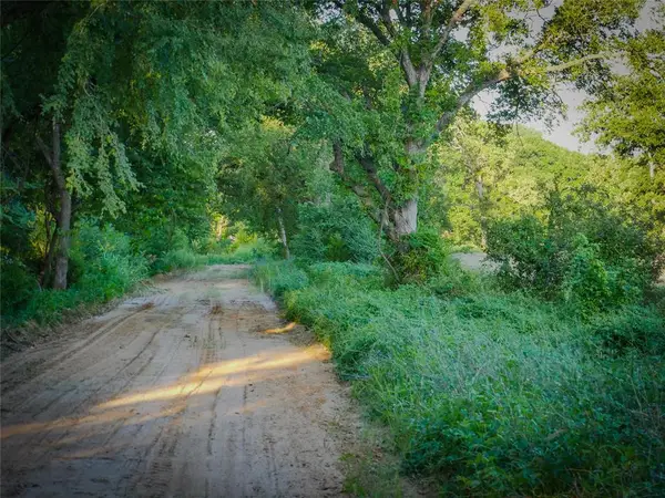 385043 Lot 11 E1150 Road, Weleetka, OK 74880