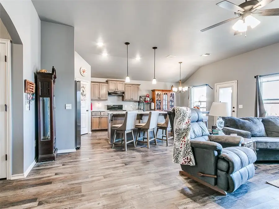 416 Kearny Lane, Yukon, OK 73099 - Image #3