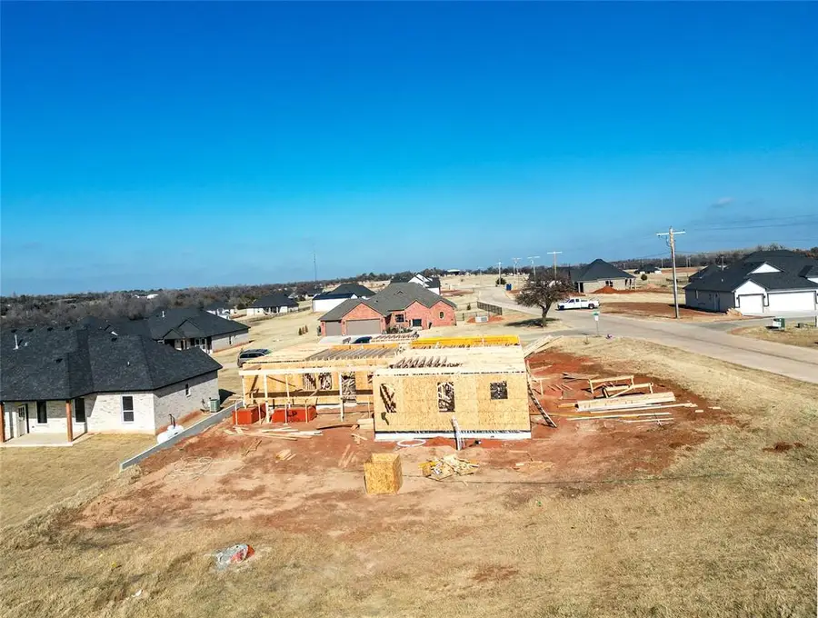 1198 Wolf Creek Drive, Blanchard, OK 73010 - Image #2