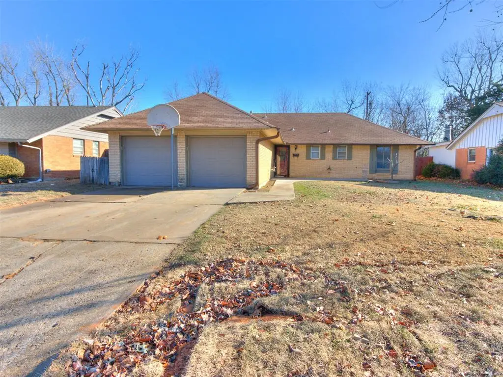 2920 N Alexander Lane, Bethany, OK 73008 - Image #1