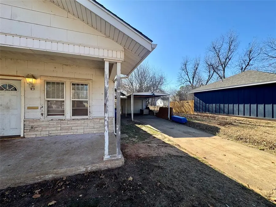 1219 W Colorado Avenue, Chickasha, OK 73018 - Image #2