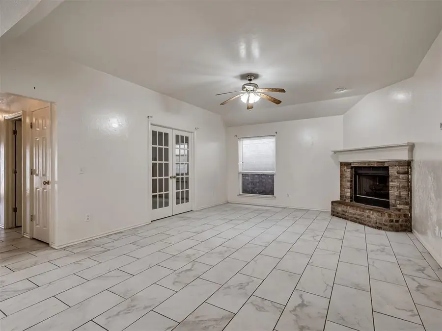 12917 Meadows Drive, Oklahoma City, OK 73120 - #3