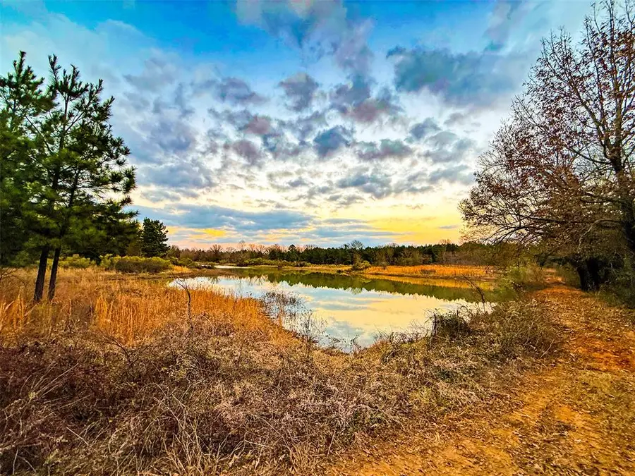 2269 E 2070 Road, Hugo, OK 74743 - Image #3