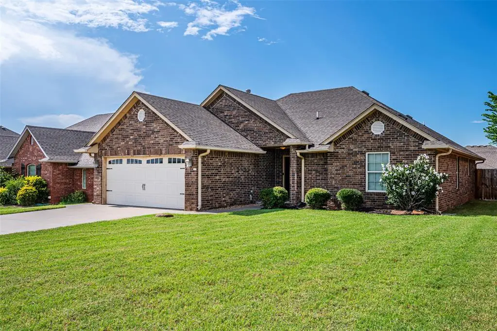 1124 Ariana Street, Shawnee, OK 74804 - Image #1