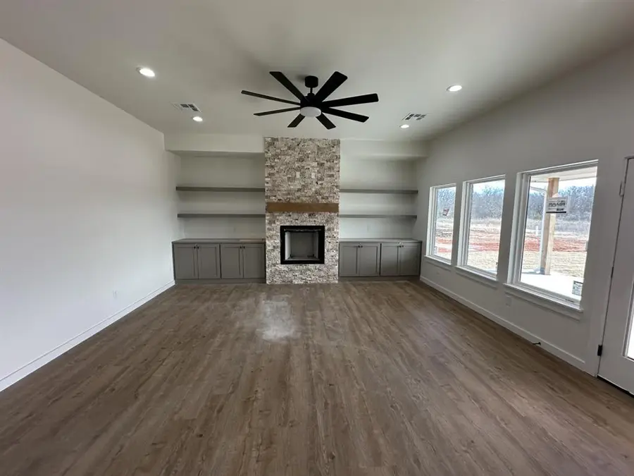 209 Outlander Way, Shawnee, OK 74804 - Image #2