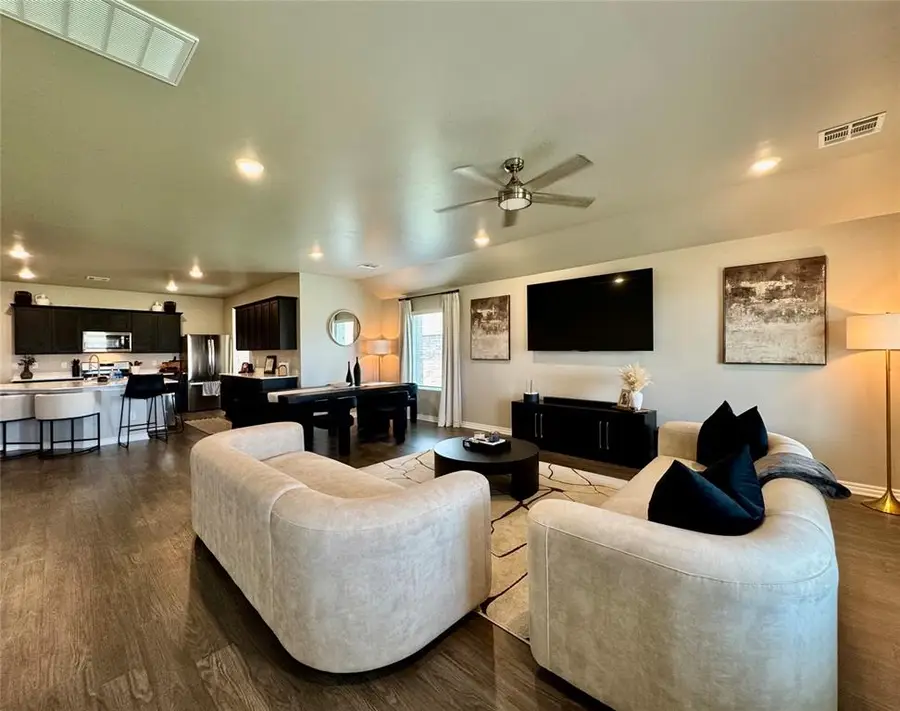 2800 Stormy Street, Yukon, OK 73099 - Image #3