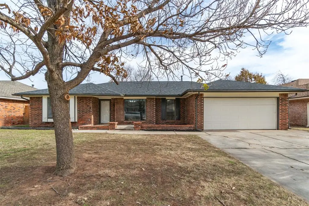 12108 Sylvester Drive, Oklahoma City, OK 73162 - Image #1