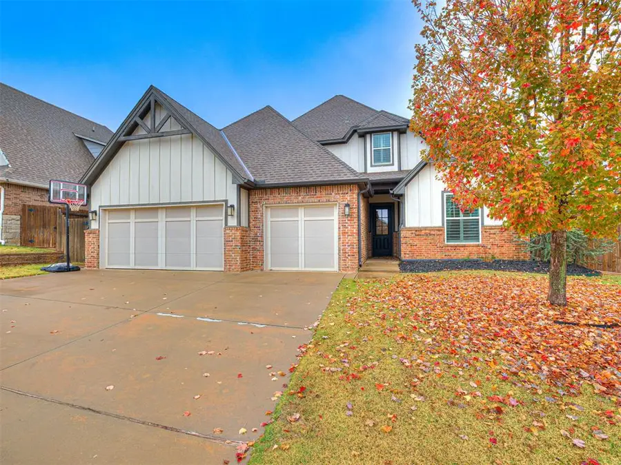 8201 Crew Lane, Edmond, OK 73034 - Image #2