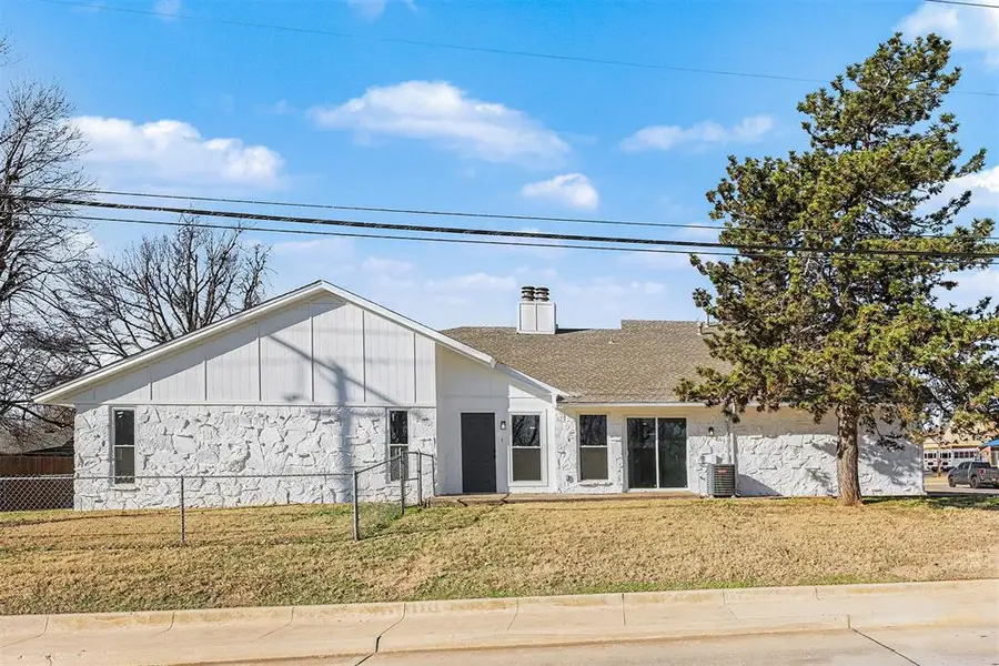 600 Ottawa Place, Yukon, OK 73099 - Image #2