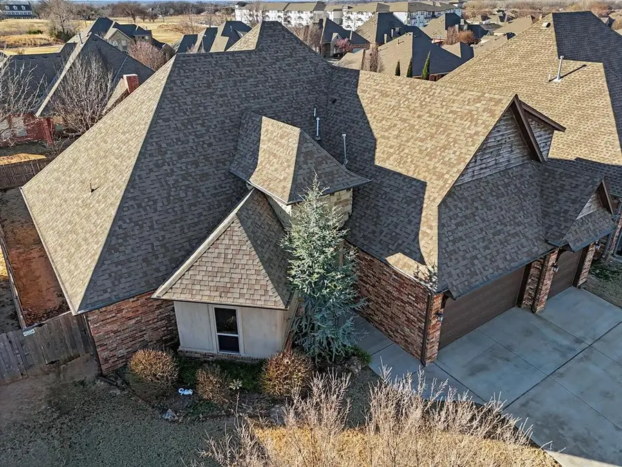 1328 Monterey Drive, Norman, OK 73072 - Image #3