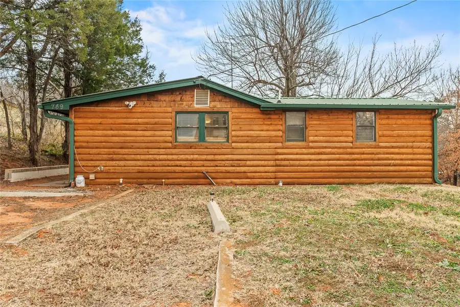 21375 E Seventh Street, Hinton, OK 73047 - Image #2