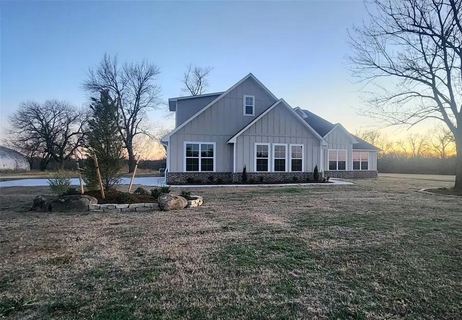 42773 Garrett's Lake Road, Shawnee, OK 74804 - Image #2