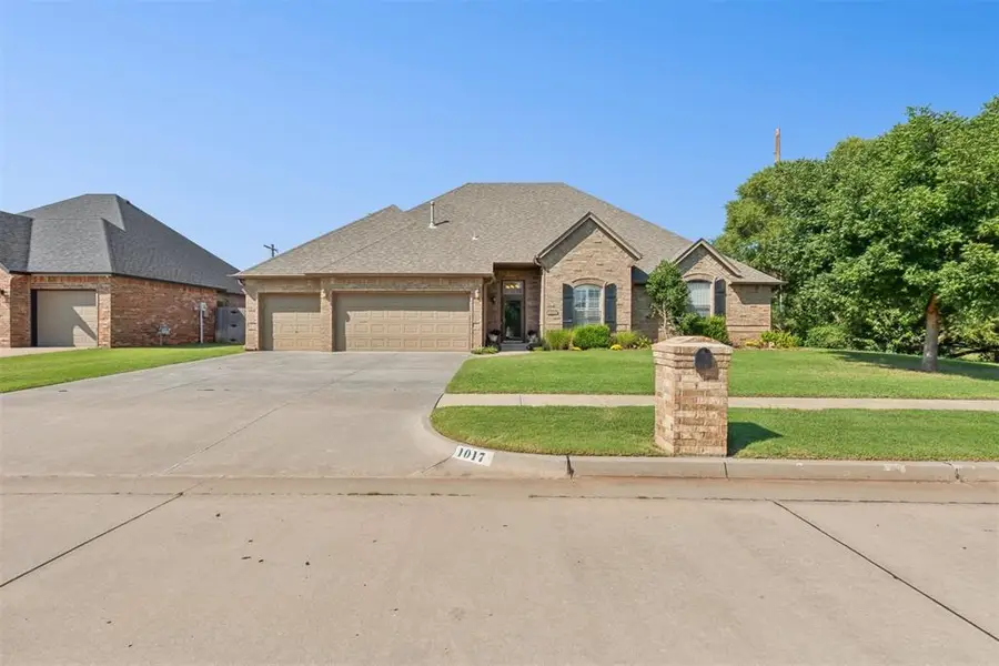 1017 Justin Drive, Yukon, OK 73099 - Image #2