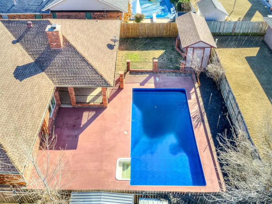 11831 S Douglas Avenue, Oklahoma City, OK 73170 - Image #2