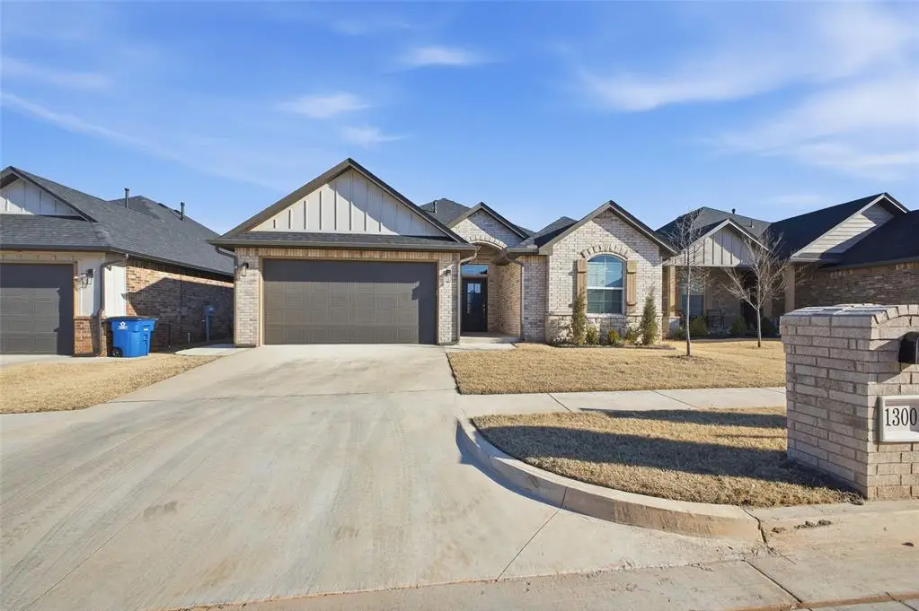1300 Colonial Avenue, Tuttle, OK 73089 - Image #1