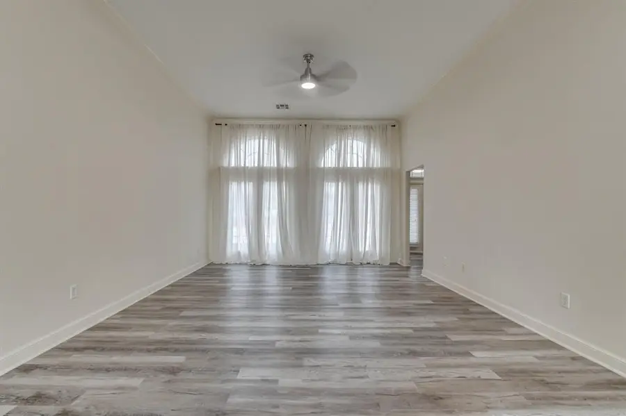 16521 Fenwick Boulevard, Edmond, OK 73012 - Image #3