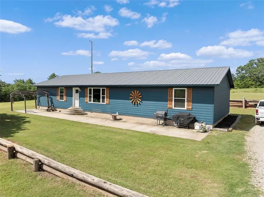 622 Hopewell Road, Ratliff City, OK 73481 - Image #2