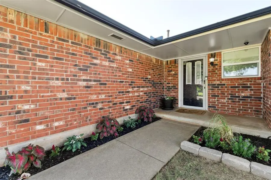 815 W 7th Street, Edmond, OK 73003 - Image #3