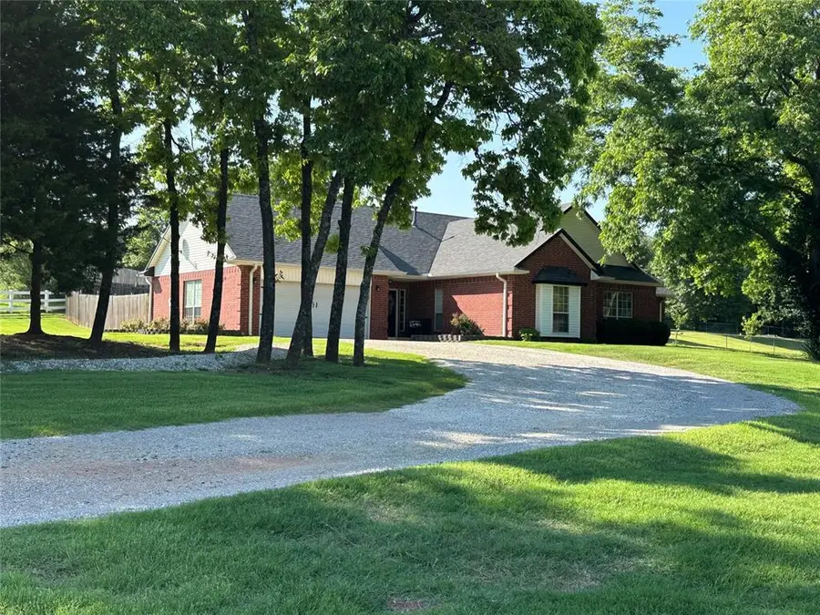 12 Northwood Drive, Shawnee, OK 74804 - Image #2