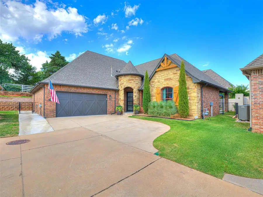 1065 Villas Creek Drive, Edmond, OK 73003 - Image #2