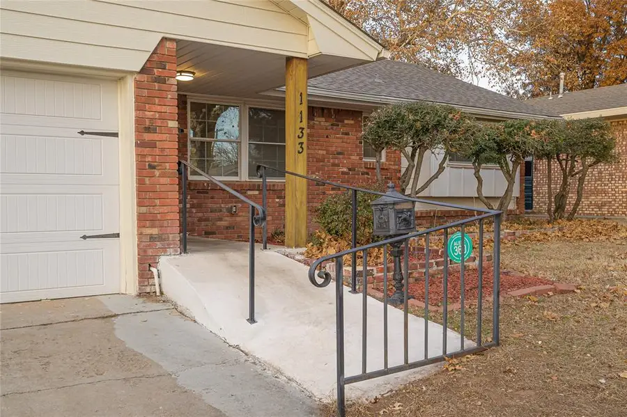 1133 W Peebly Drive, Midwest City, OK 73110 - Image #3