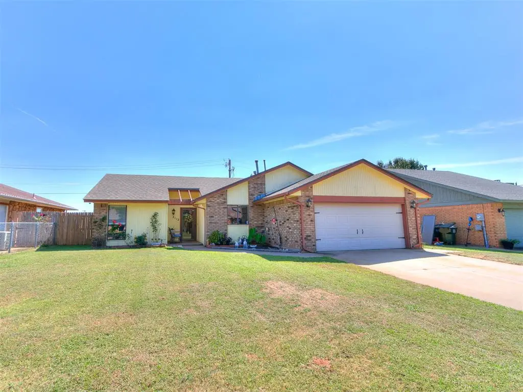 2112 W Rockypoint Drive, Edmond, OK 73003 - Image #1